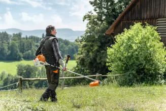 Kosa spalinowa STIHL FS235 - 2