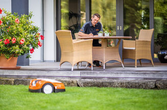 Kosiarka STIHL iMOW RMI 422 P - 2